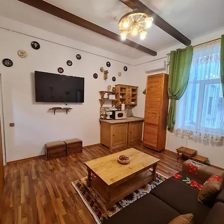 Апартаменты City Home *