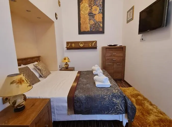 City Home Bucureşti