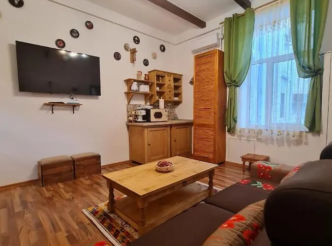 City Home Apartament *