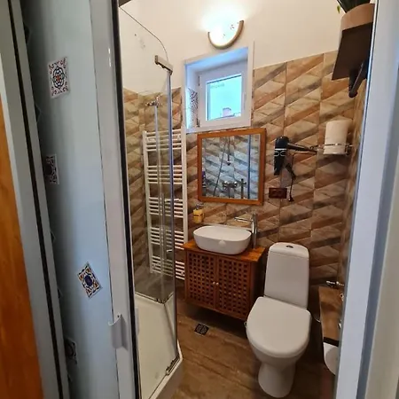 City Home Apartment