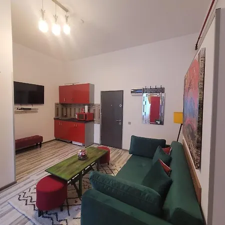 City Home * בוקרשט